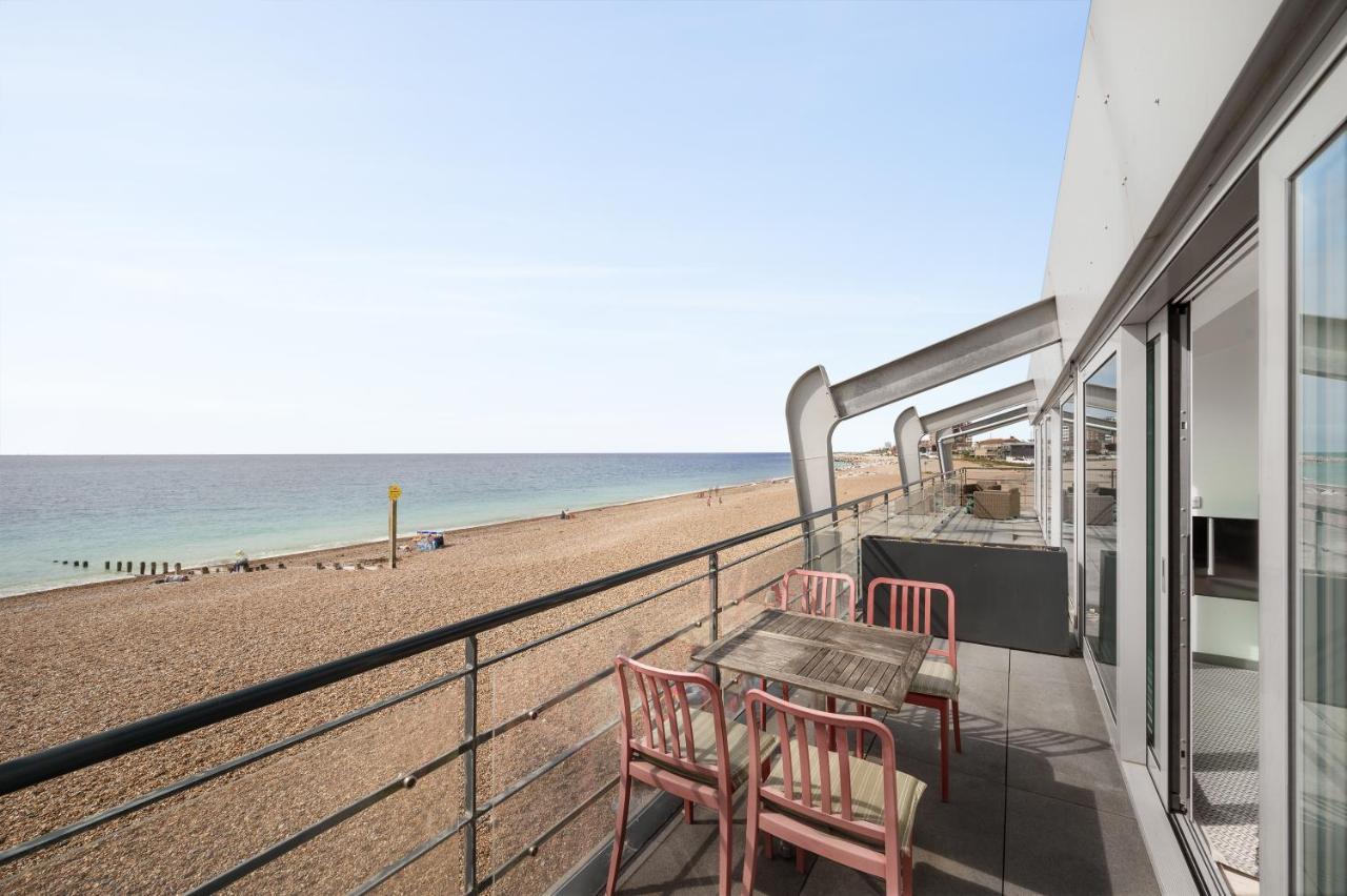 Lancing Beach Apartment. Экстерьер фото