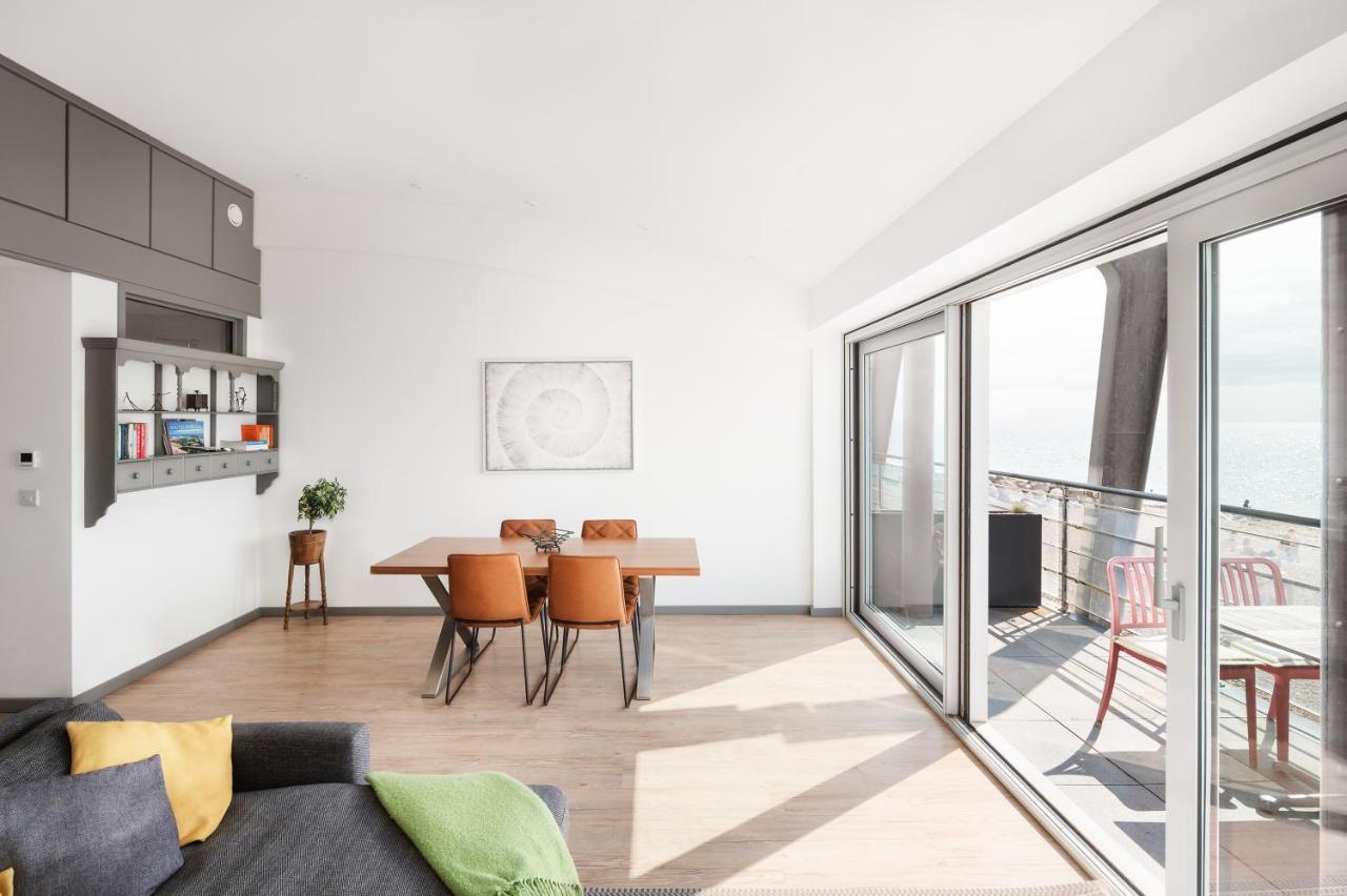 Lancing Beach Apartment. Экстерьер фото